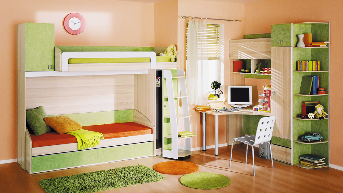 комплект детской мебели с двухъярусной кроватью